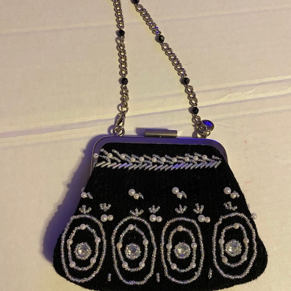 Vintage Liz Claiborne Beaded Knitted Coin Purse
